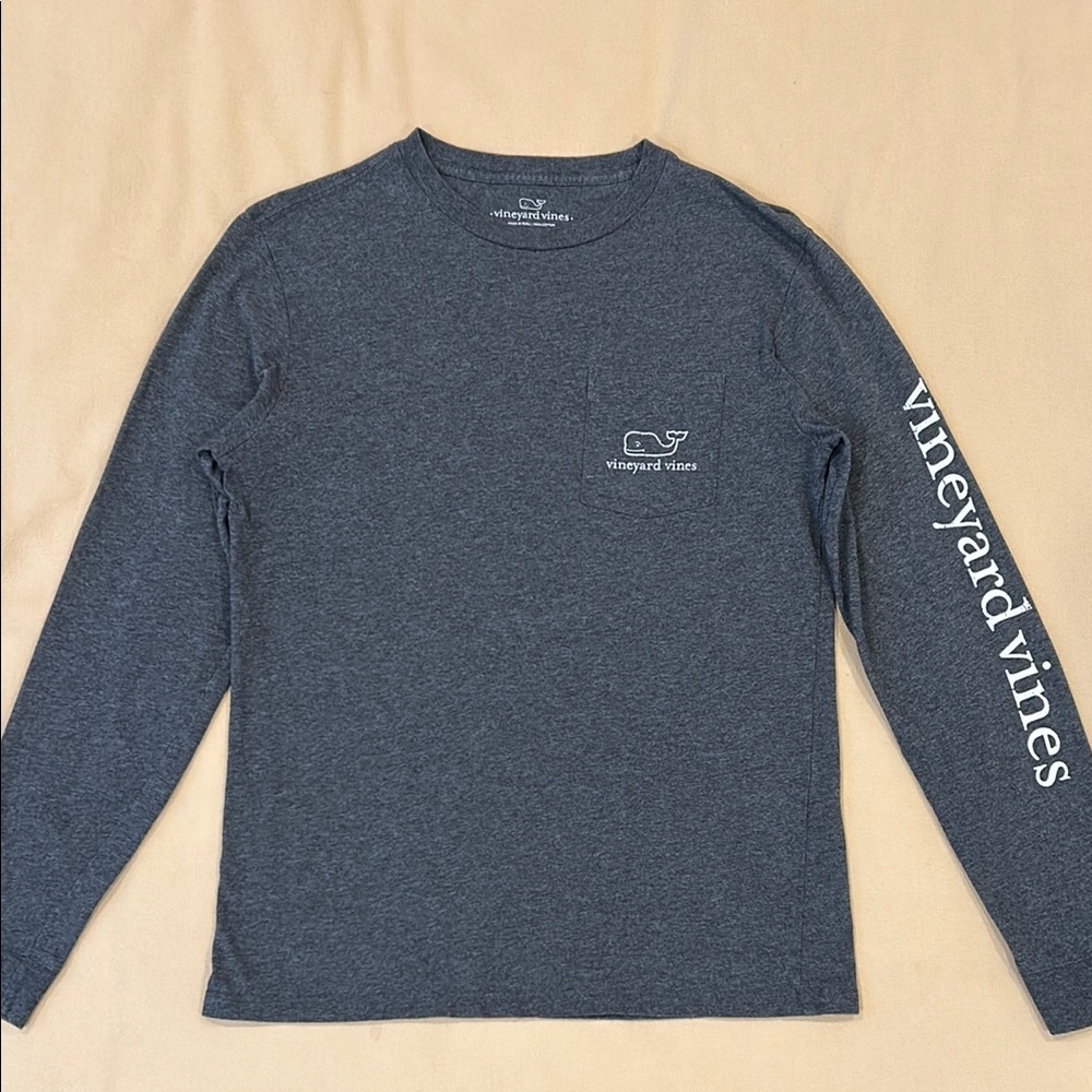 Vineyard Vines Vintage Gray Long Sleeve Pocket Tee Shirt with Whale Logo